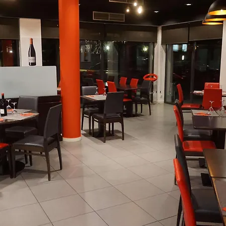 Otel Ibis Girona