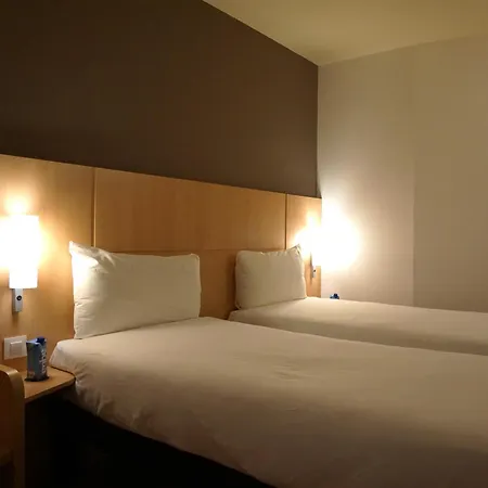 Ibis 2* Girona