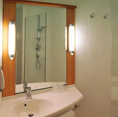 Ibis 2* Girona