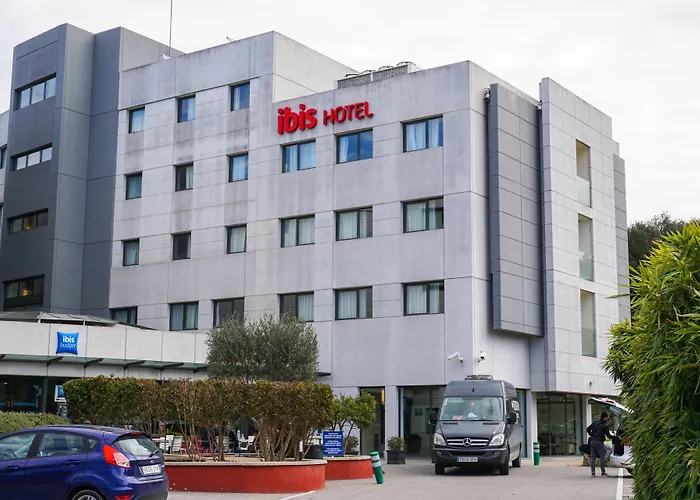 Ibis فندق 2*