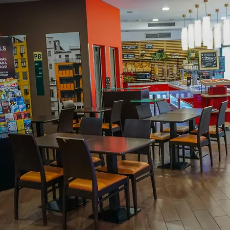 Ibis Girona