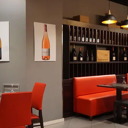 Ibis Hotel